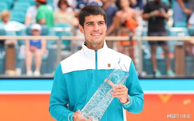 偶像影响不 偶像影响不