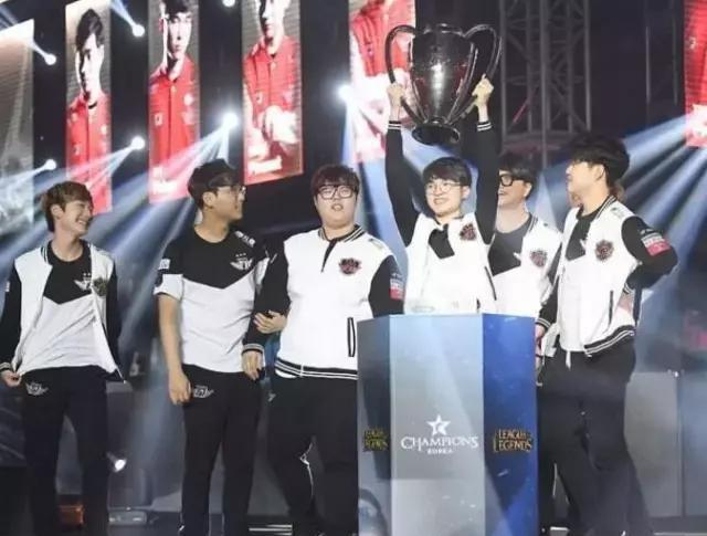 场上所向披 场上所向披