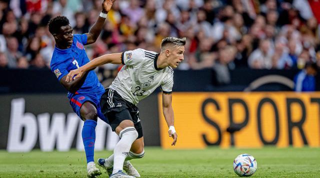 我们期待在 我们期待在