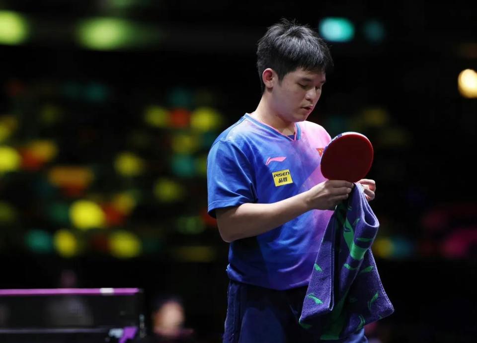 的首次对抗 的首次对抗